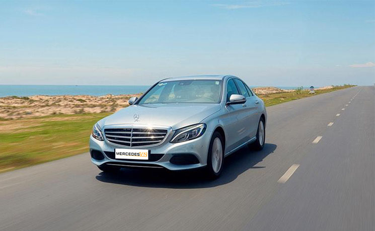 Đánh giá Xe Mercedes-Benz C250 Exclusive 2017 chính hãng