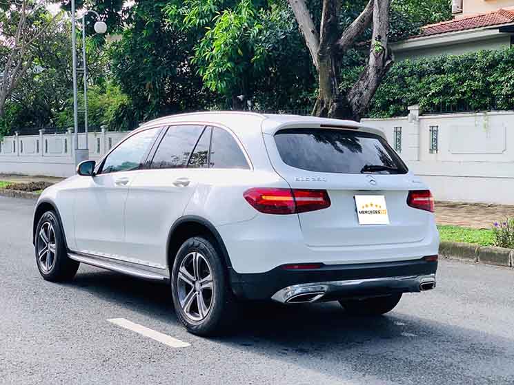 Đánh giá xe Mercedes-Benz GLC 250 4MATIC 2017