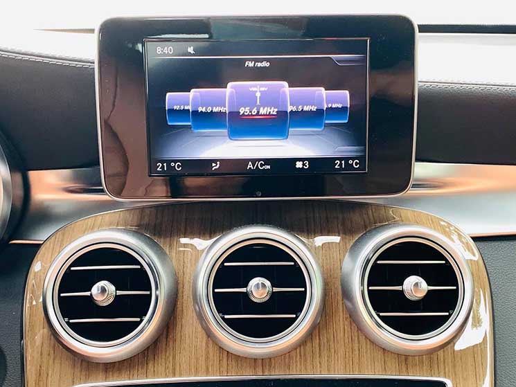 Đánh giá xe Mercedes-Benz GLC 250 4MATIC 2017