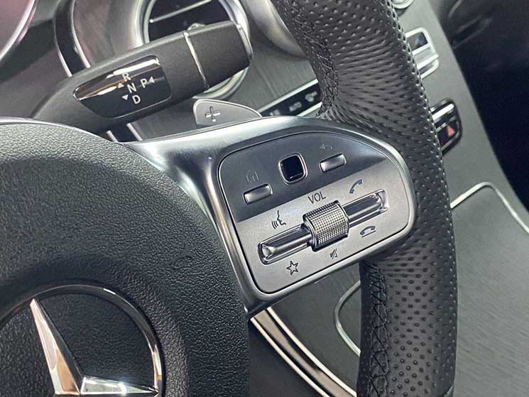 Đánh giá xe Mercedes-Benz GLC 300 4MATIC Coupe 2020