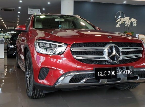 Đánh giá Mercedes-Benz GLC 200 4Matic 2021