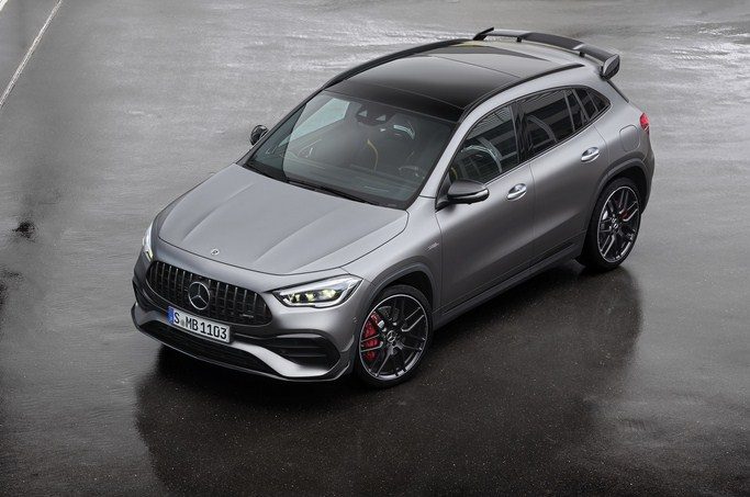 Đánh giá xe Mercedes-AMG GLA 45 4MATIC 2021