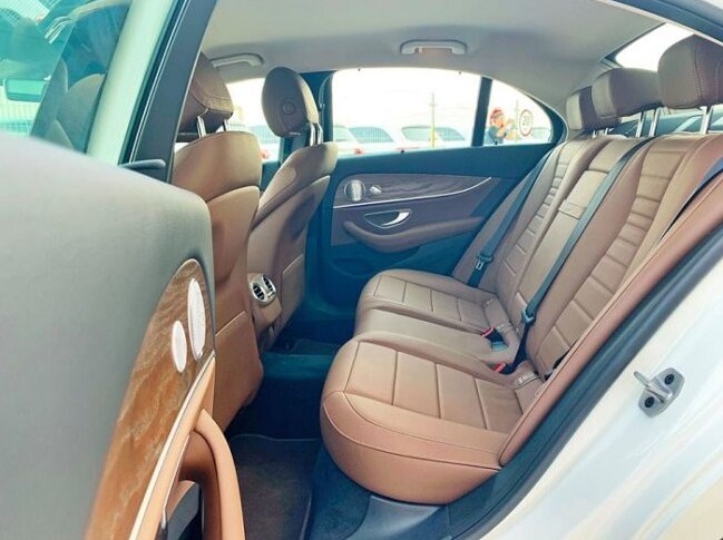 Đánh giá xe Mercedes-Benz E200 Exclusive 2021