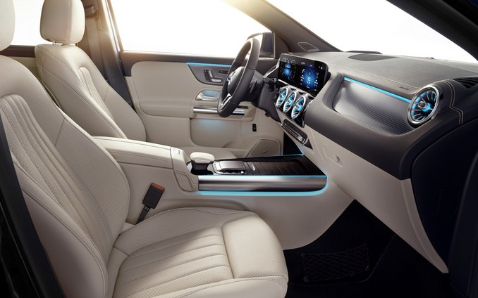 Đánh giá xe Mercedes-Benz GLA 250 4MATIC 2021