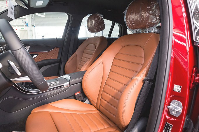 Đánh giá xe Mercedes-Benz GLC 300 4Matic Coupe