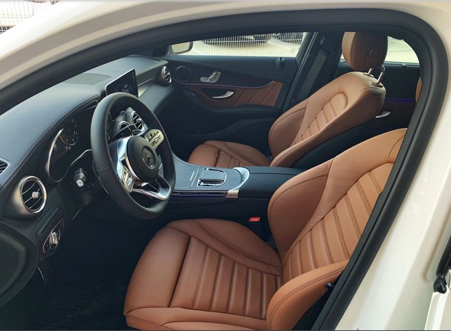 Đánh giá xe Mercedes-Benz GLC 300 4Matic Coupe