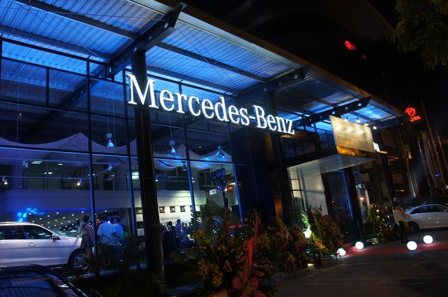 Đại lý Mercedes An Du Phạm Hùng - Dịch vụ song hành cùng chất lượng