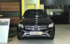 Mercedes GLC 250 4MATIC 2019 màu Đen