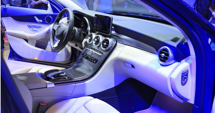 Đánh giá Xe Mercedes-Benz C200 2017 chính hãng