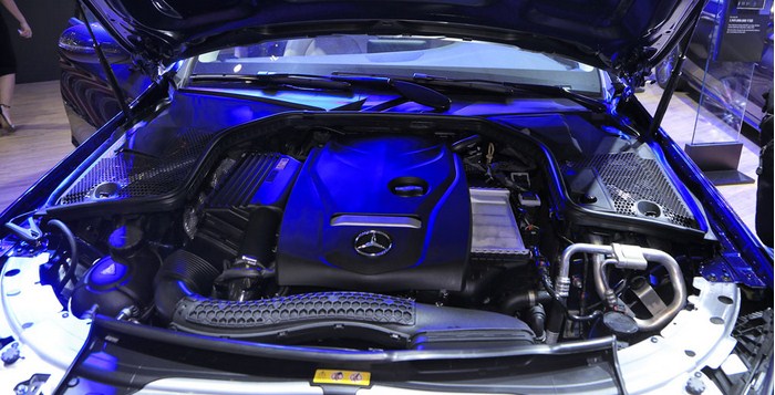 Đánh giá Xe Mercedes-Benz C200 2017 chính hãng