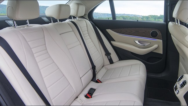 Đánh giá xe Mercedes-Benz E200 2017