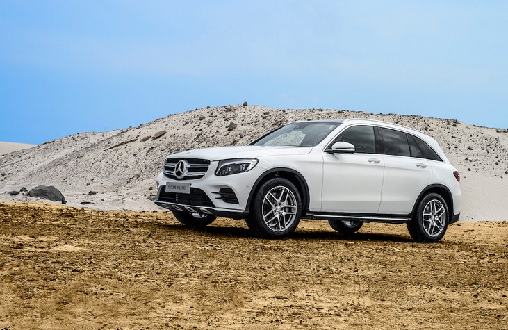 Đánh giá xe Mercedes-Benz GLC 300 4Matic 2017