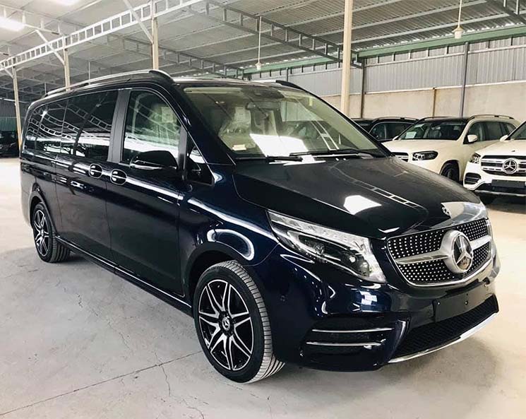 Đánh giá xe Mercedes-Benz V250 AMG 2020