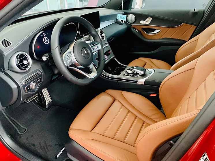 Đánh giá Mercedes-Benz C300 AMG 2020