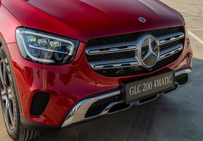 Đánh giá xe Mercedes-Benz GLC 200 4Matic 2020
