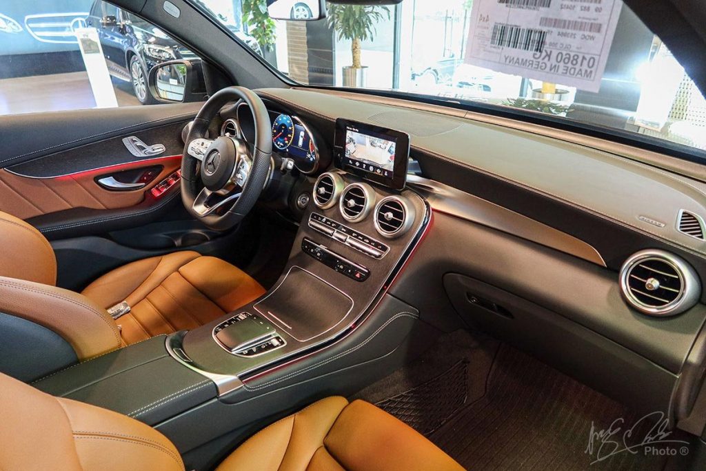Đánh giá xe Mercedes-Benz GLC 300 4Matic 2020 CBU nhập khẩu